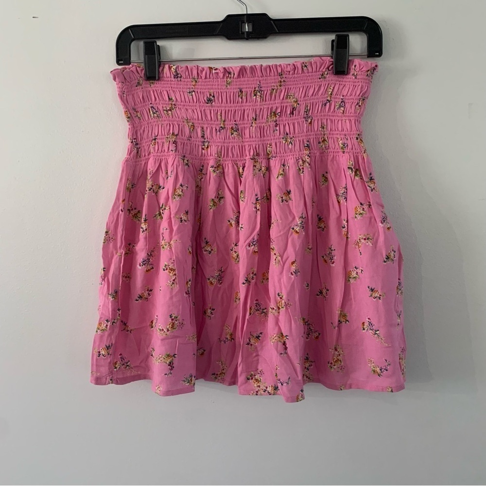 Celebrity Pink Floral Elastic Skirt Size Medium